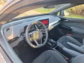 Volkswagen ID.4 (2021) thumbnail 8