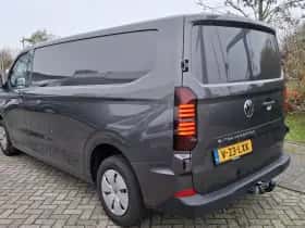 Volkswagen E-Transporter (2025) thumbnail 9