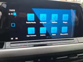 Volkswagen Golf (2023) thumbnail 15