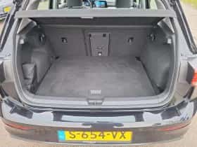 Volkswagen Golf (2023) thumbnail 29