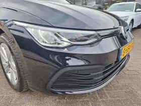 Volkswagen Golf (2023) thumbnail 32