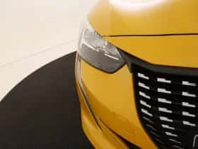 Peugeot 208 (2023) thumbnail 14