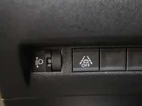 Peugeot 208 (2023) thumbnail 23