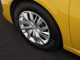 Peugeot 208 (2023) thumbnail 28