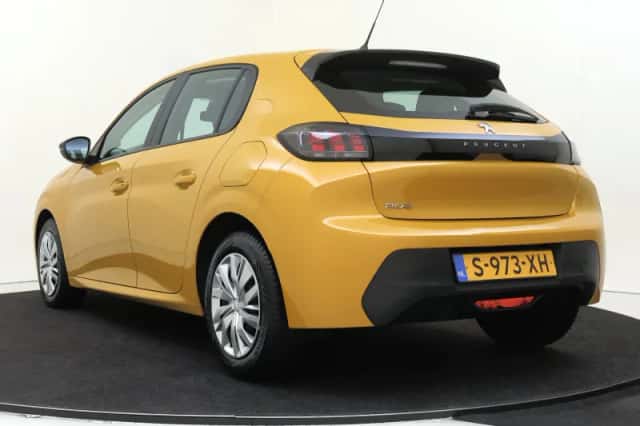 Peugeot 208 (2023) thumbnail 4