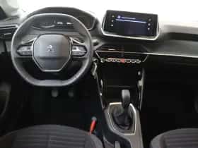 Peugeot 208 (2023) thumbnail 5