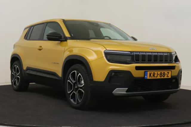 Jeep Avenger (2024) thumbnail 3