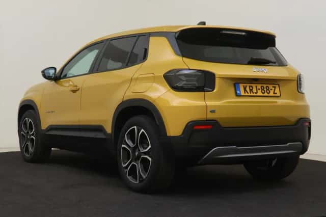 Jeep Avenger (2024) thumbnail 4