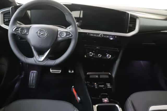Opel Mokka-e (2024) thumbnail 5