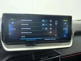 Peugeot e-2008 (2022) thumbnail 18