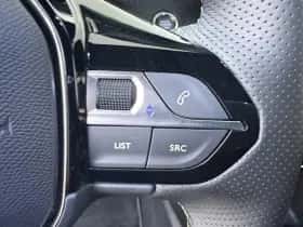 Peugeot e-2008 (2022) thumbnail 23