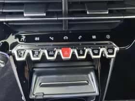 Peugeot e-2008 (2022) thumbnail 26