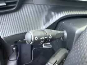 Peugeot e-2008 (2022) thumbnail 29