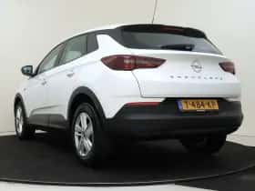 Opel Grandland (2023) thumbnail 4
