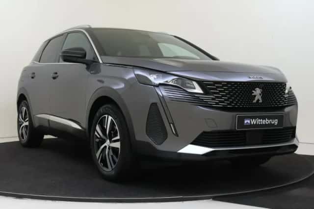 Peugeot 3008 (2024) thumbnail 3