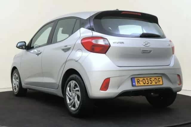 Hyundai i10 (2022) thumbnail 4