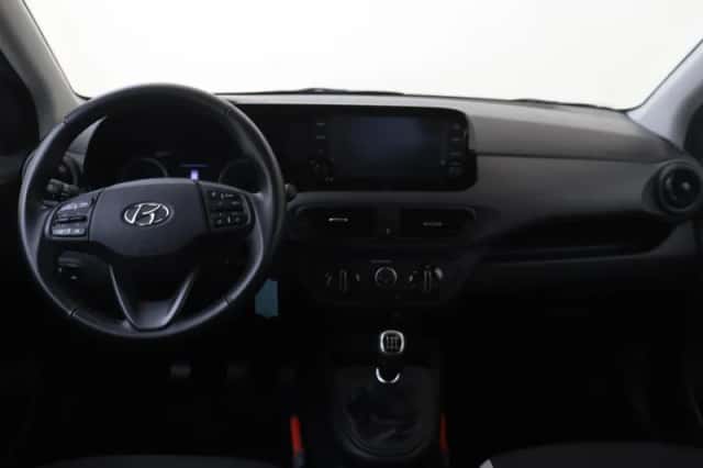 Hyundai i10 (2022) thumbnail 5