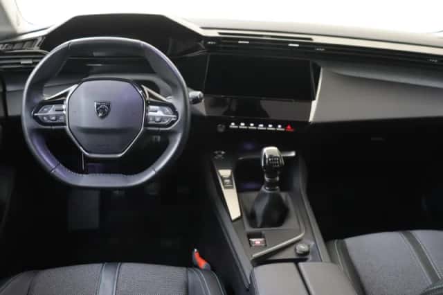 Peugeot 308 (2022) thumbnail 5