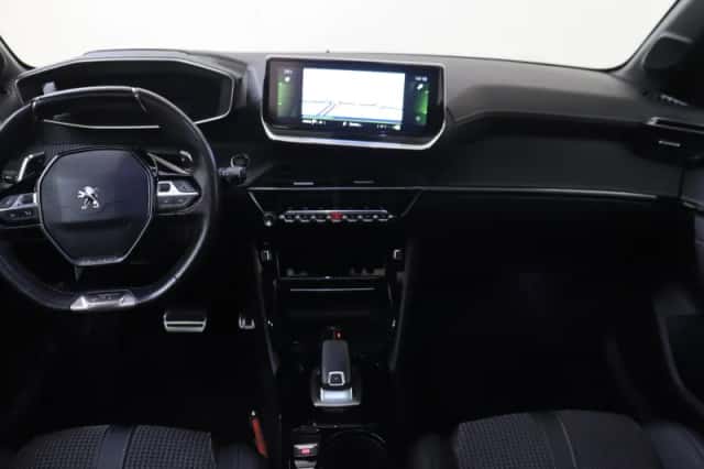 Peugeot 208 (2021) thumbnail 6