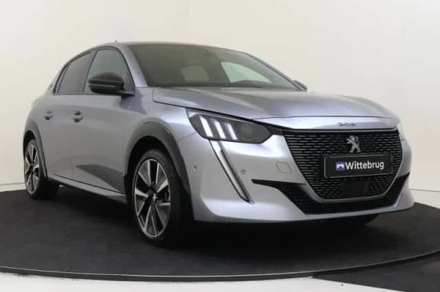 Peugeot e-208 (2021) thumbnail 3