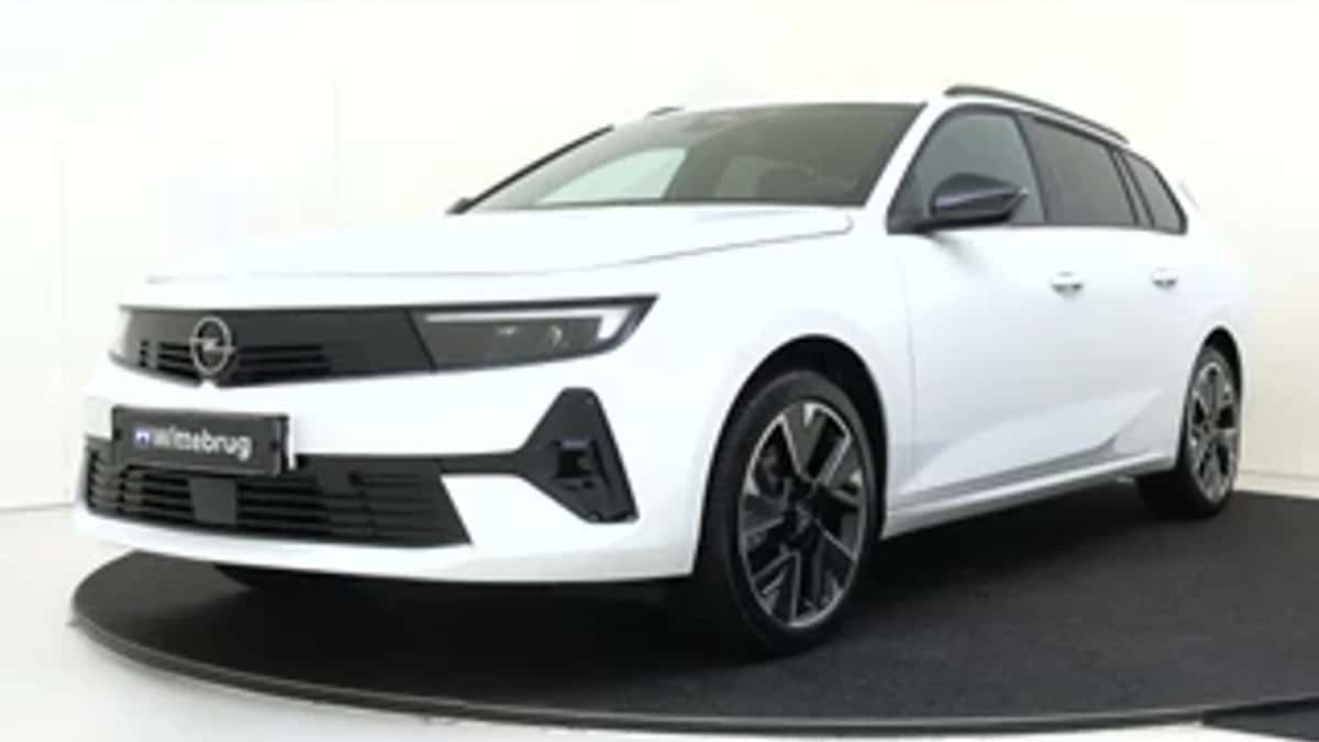 Opel Astra (2025) — foto 1