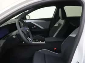 Opel Astra (2025) thumbnail 9
