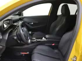 Peugeot 208 (2021) thumbnail 10