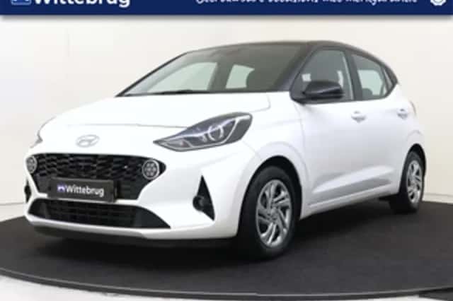 Hyundai i10 (2023) thumbnail 1