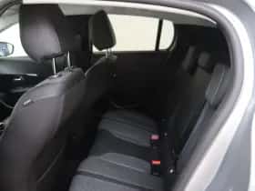 Peugeot 208 (2024) thumbnail 12