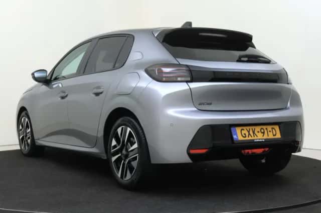 Peugeot 208 (2024) thumbnail 4