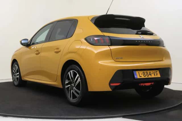 Peugeot 208 (2021) thumbnail 4