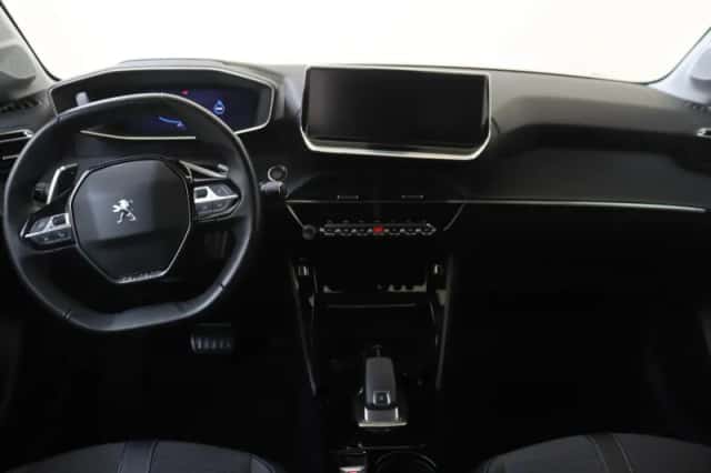 Peugeot 208 (2021) thumbnail 5