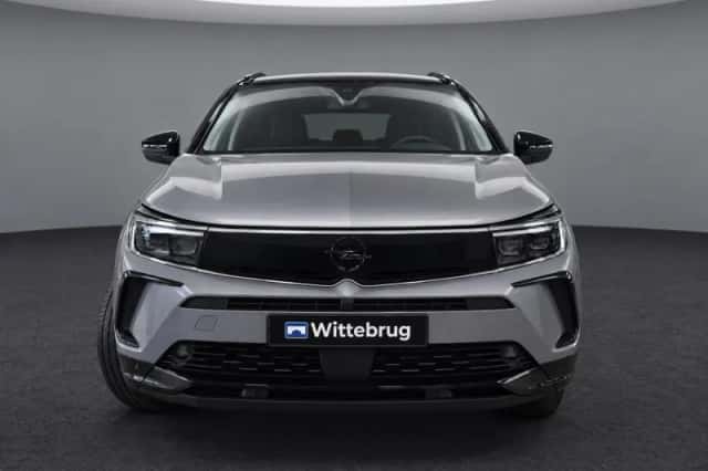 Opel Grandland (2024) thumbnail 4
