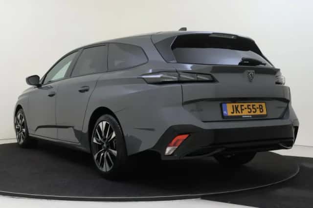Peugeot 308 (2025) thumbnail 4