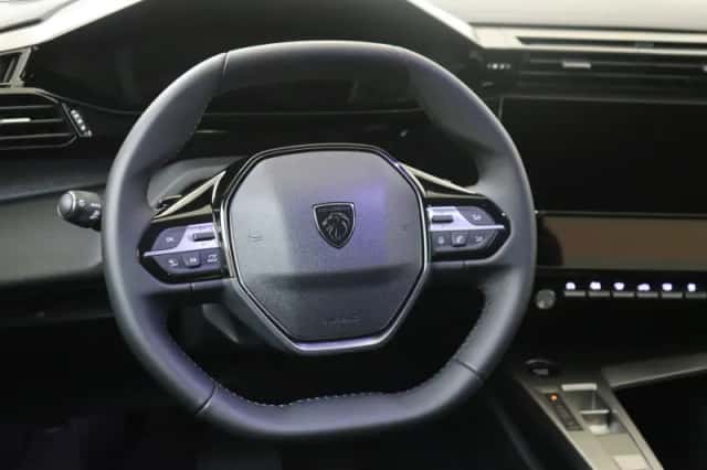 Peugeot 308 (2025) thumbnail 6