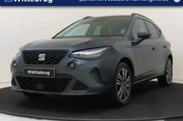 SEAT Arona (2022) thumbnail 1