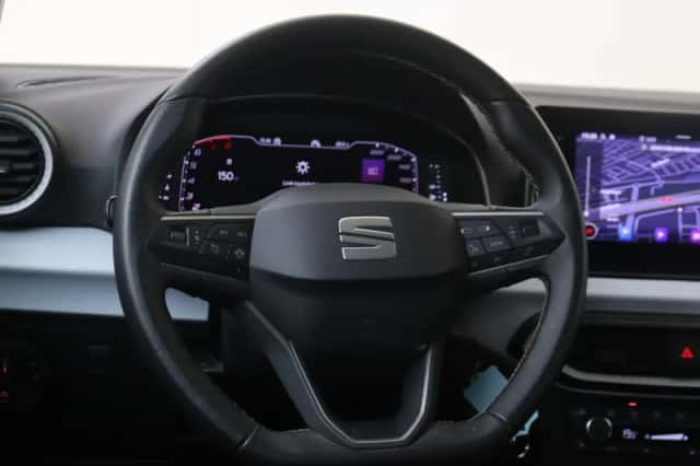 SEAT Arona (2022) thumbnail 6