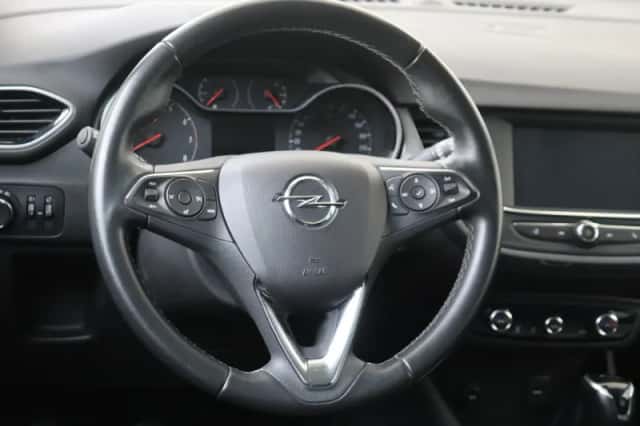 Opel Crossland (2023) thumbnail 6