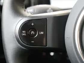 MINI Cooper (2023) thumbnail 22