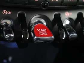 MINI Cooper (2023) thumbnail 24