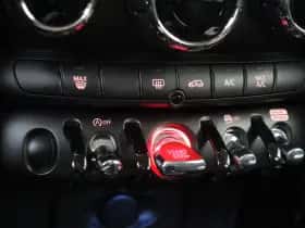 MINI Cooper (2023) thumbnail 26