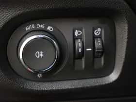 Opel Corsa (2021) thumbnail 25