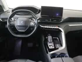 Peugeot 5008 (2021) thumbnail 5
