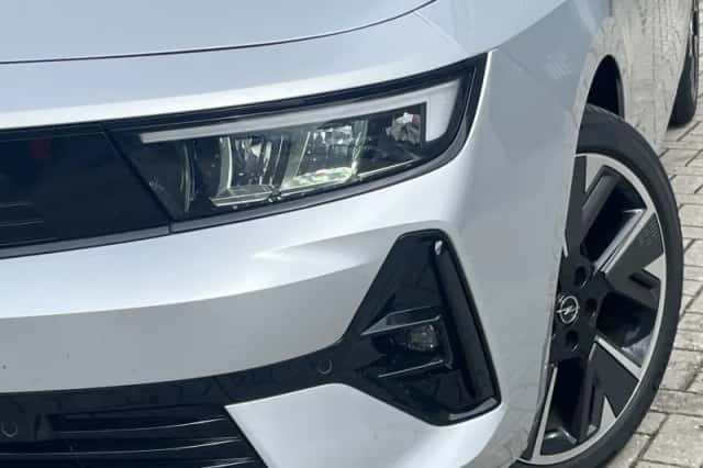 Opel Astra (2025) thumbnail 4