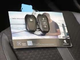 Peugeot 2008 (2020) thumbnail 27