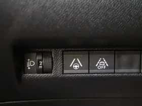 Peugeot 2008 (2020) thumbnail 29