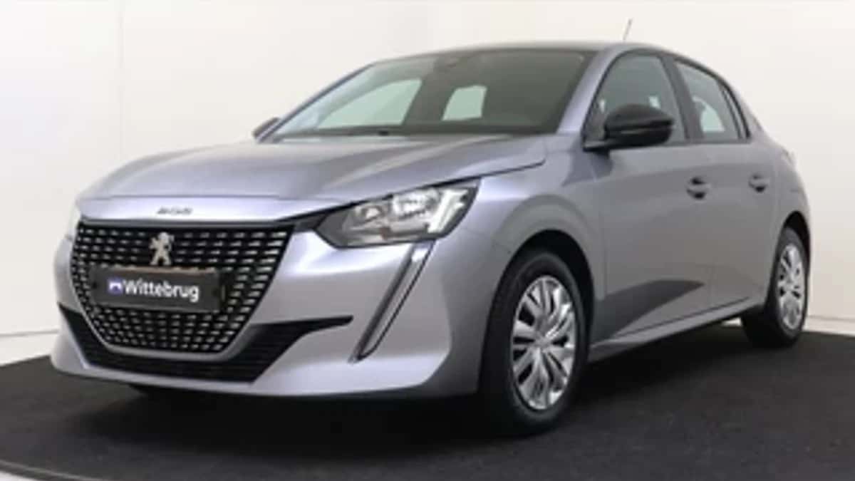 Peugeot 208 (2023) — foto 1