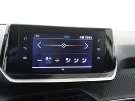 Peugeot 208 (2023) thumbnail 16
