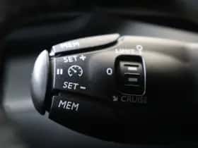 Peugeot 208 (2023) thumbnail 21