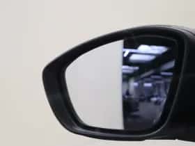 Peugeot 208 (2023) thumbnail 25